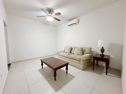 Hermosa Casa En Renta En La Encantada Residencial
