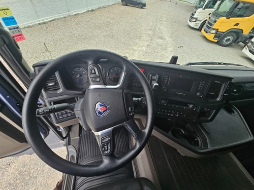 Scania R450 A6x2 2022/2023