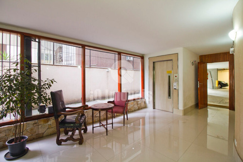 Imagem 1 de 15 de Apartamento Jardim Paulista,199 M², 3 Dormitórios, 3 Suítes E 2 Vagas De Garagem  - Iq28498