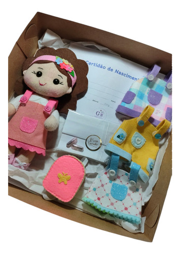 Kit Boneca Maria Com Roupas No Jardim Das Fadas Lúdico