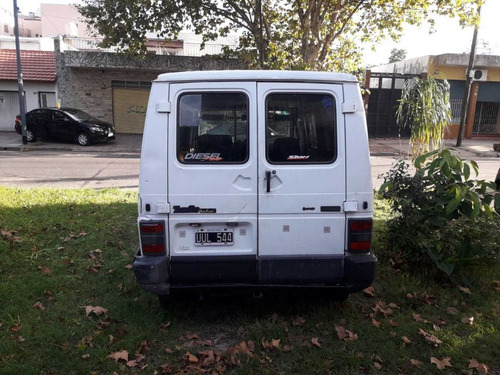 Imagen 3 de 15 de Renault Trafic 2.1 Diesel (larga)