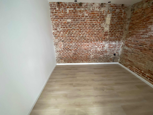 Apartamento Monoambientes En Alquiler Tres Cruces // Cordon