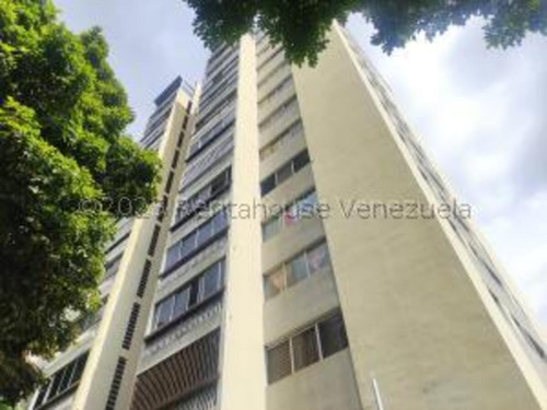 Bello, Amplio Y Cómodo Apartamento En Venta Las Delicias De Sabana Grande Caracas 24-3805