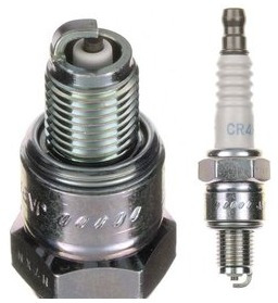 Imagem 2 de 2 de Vela De Ignição Ngk Honda Gerador Eu 10i 2000 À 2004