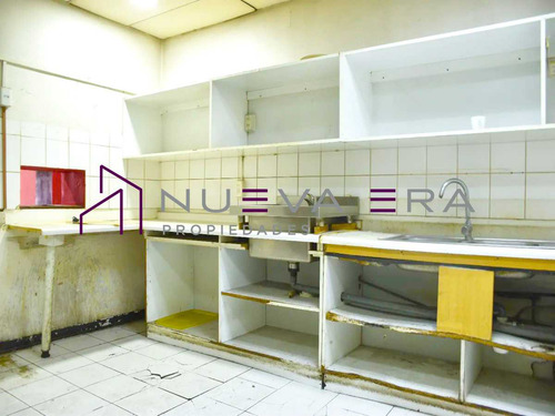 Local Nivel Calle Y Subterráneo En Alameda (101933)