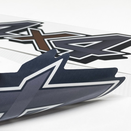 Imagem 5 de 6 de Adesivos 4x4 Hilux Toyota 2021 Emblema Lateral Mod. Original