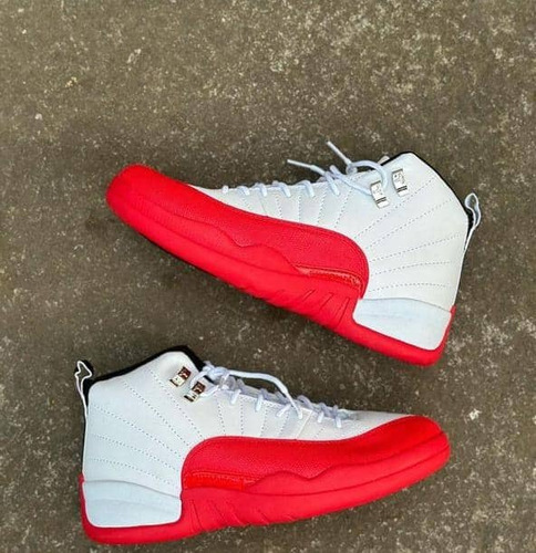 Jordan Retro 12