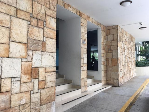 Imagen 2 de 13 de Venta De Apartamento Amoblado En Belview Towers, Edison Park