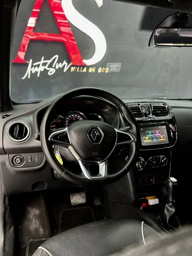 Renault Logan 1.6 Intens