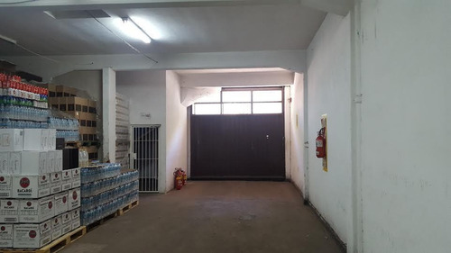 Imagen 2 de 23 de Depósito En Venta En Martinez