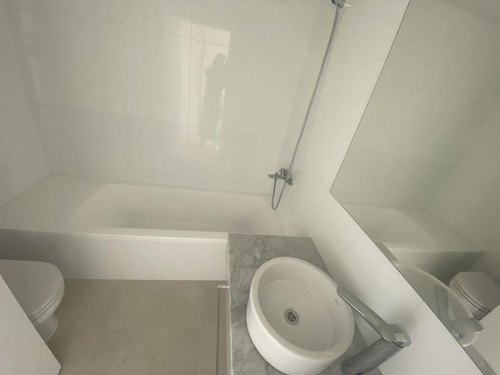 Imagen 16 de 24 de Venice - Tigre - Excelente Departamento De 3 Ambientes En Venta