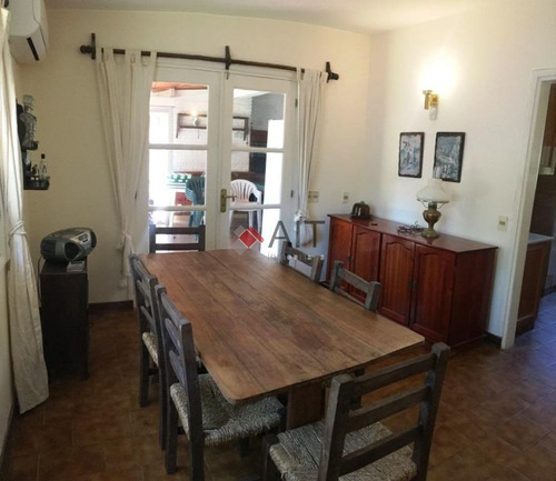 Imagen 5 de 21 de Chalet Tradicional 3 Dormitorios Y Servicio En Paradas Mansa A 4 Cuadras Del Mar!