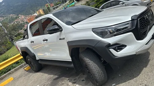 Toyota Hilux 2.8 Gr-S