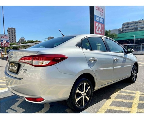 Toyota Yaris 1.5 16v Flex Sedan Xs Multidrive