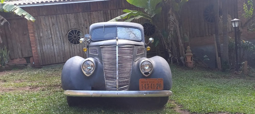 Ford V8 1937 Flathead Humpabk Hotrod