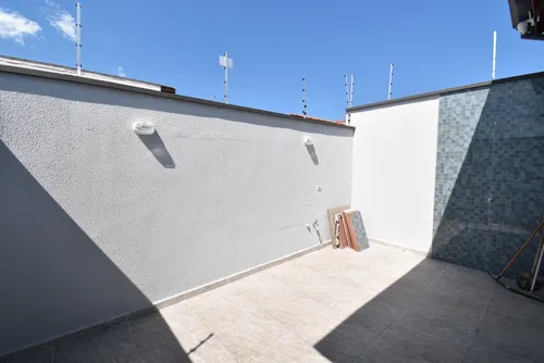 Casa Com Piscina À Venda Na Deslumbrante Praia De Peruíbe.