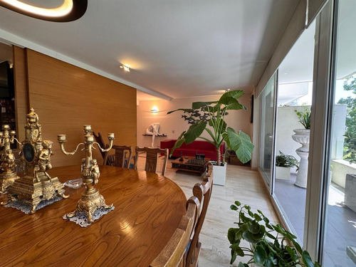 Departamento En Venta De 4 Dorm. En Lo Barnechea
