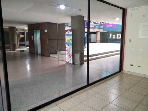 Centro Comercial En La Mejor Zona De Valencia