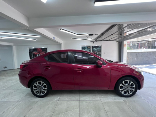 Mazda 2 Gran Touring LX AT 2020
