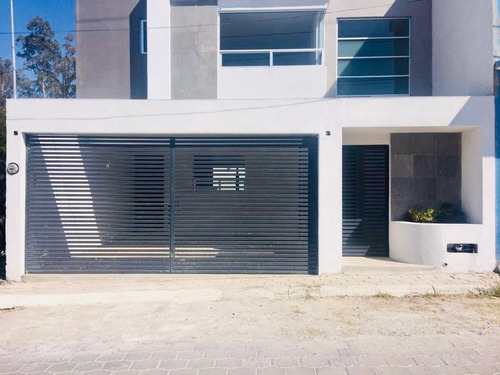 Venta De Casa En Tequisquiapan, Qro.