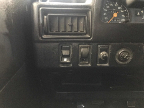 Imagem 9 de 15 de Ford Escort 1.6 Álcool 2p