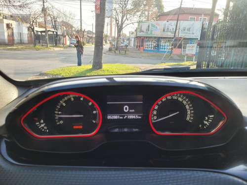 Imagen 13 de 16 de Peugeot 208 1.6 Gt Thp 5 Ptas /2017