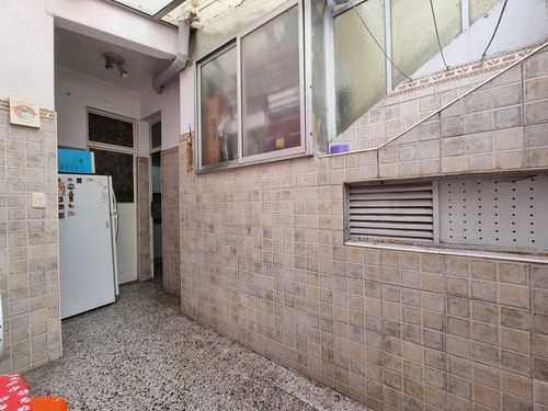 Local A La Calle Venta V Crespo Con Vivienda Renta