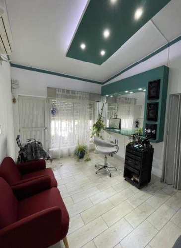Casa En Venta - 3 Dormitorios 3 Baños - 70mts2 - San Luis