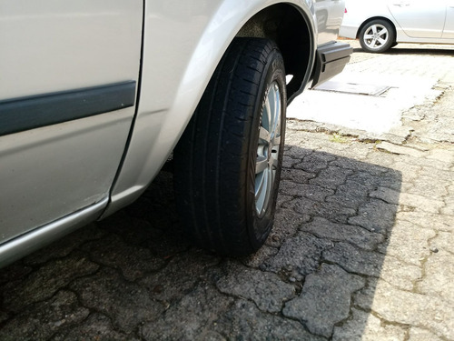 Volkswagen Gol Plus Quadrado