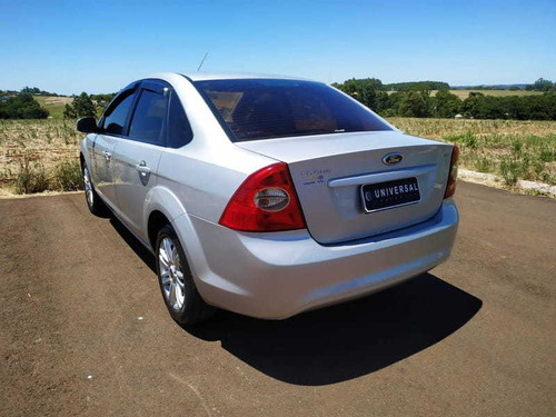 Imagem 4 de 9 de Ford/focus Sedan 2.0