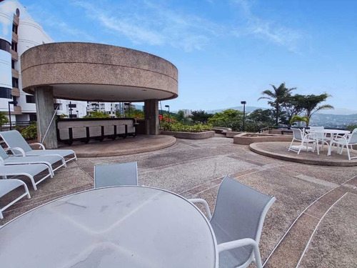 Imagen 29 de 30 de Se Vende Apartamento 253 M² 4h/5b/3pe Lomas De San Román