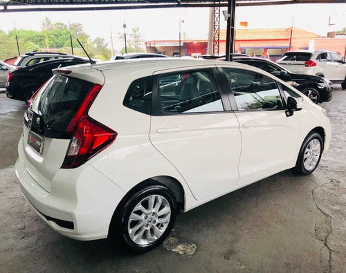 Imagem 12 de 15 de Honda Fit Lx Cvt 2018