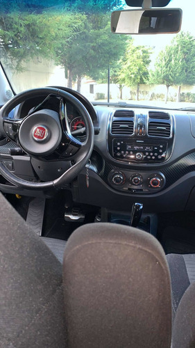 Imagen 8 de 8 de Fiat Palio 2017 1.6 Sporting At