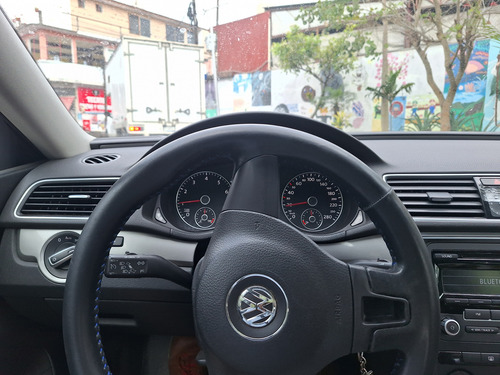 Volkswagen Passat 2.5 Confortline R 17 At