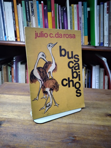 Buscabichos - Julio C. Da Rosa