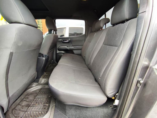 Imagen 6 de 7 de Toyota Tacoma Trd Sport 2017 4x4 Automático