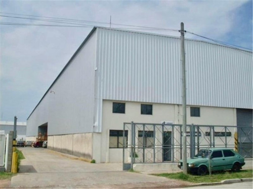 Excelente Galpón Con Salida A Dos Calles 2600m2 En Burzaco