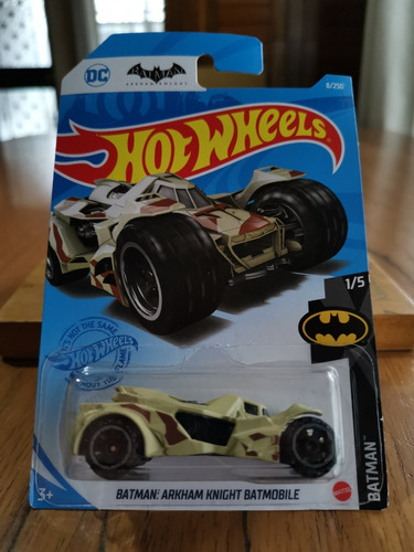 Hot Wheels Batman : Arkham Knight Batmobile 