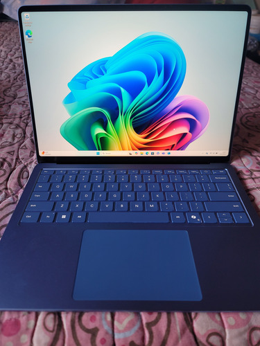 Microsoft Surface Laptop 7th 16 De Ram Sapdragon X Elite 12 Azul (Usado)
