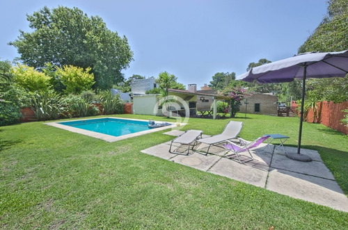 Casa En Venta - Pinares - Ref: 3381
