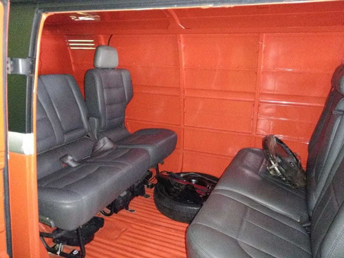 Volkswagen Kombi Furgão 1.6 Gasolina