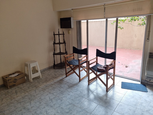Imagen 4 de 15 de Departamento 3 Ambientes Con Gran Patio/ Ramos Mejía/ Céntrico