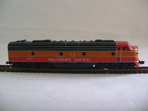 Imagen 6 de 9 de Nico Loco Diesel Southern E 8/9 N°6018 C Cor Kato N (pmk 44)
