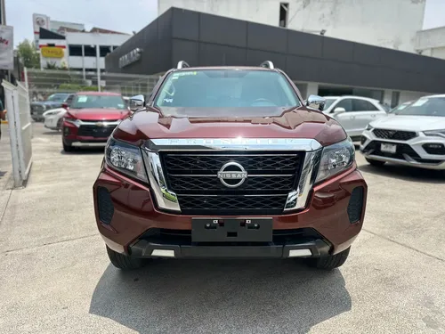 Nissan Frontier 2.5 Le Mt