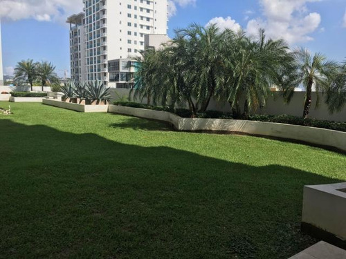 Imagen 12 de 14 de Venta De Apartamento En Arboleda, Altos Del Golf 19-5436