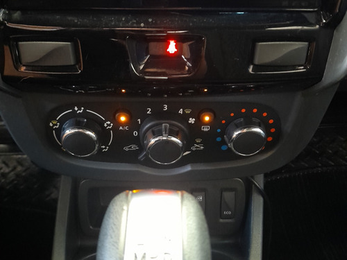 Renault Duster 1.6 16V SCE FLEX AUTHENTIQUE X-TRONIC