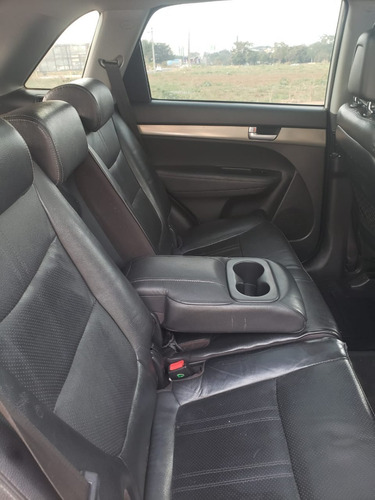 Imagem 11 de 15 de Kia Sorento 7 Lugares