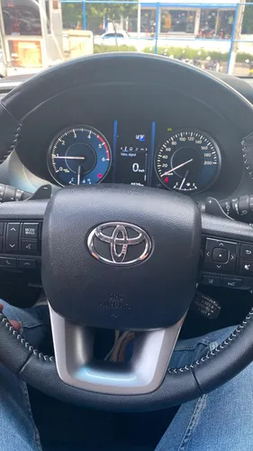 Toyota Fortuner 2.4 Diésel Srv 4X2
