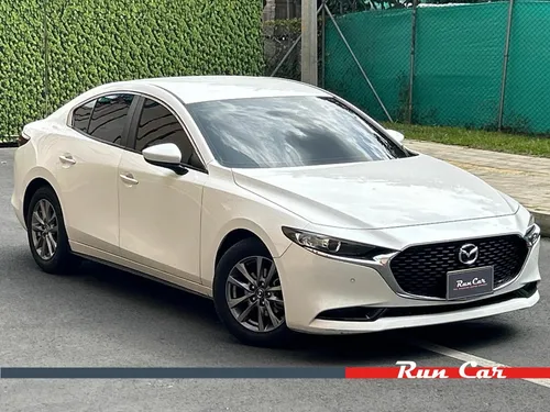 Mazda 3 2.0 Touring