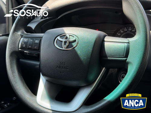 Toyota Hilux 2.7 Cabina Doble Mt